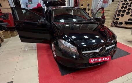 Mercedes-Benz A-Класс, 2014 год, 1 300 000 рублей, 4 фотография