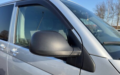 Volkswagen Caravelle T5, 2010 год, 1 600 000 рублей, 13 фотография