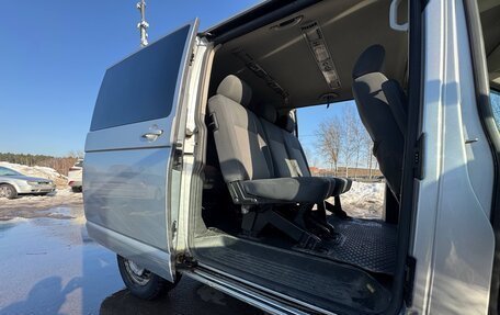 Volkswagen Caravelle T5, 2010 год, 1 600 000 рублей, 19 фотография