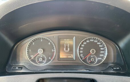 Volkswagen Caravelle T5, 2010 год, 1 600 000 рублей, 23 фотография