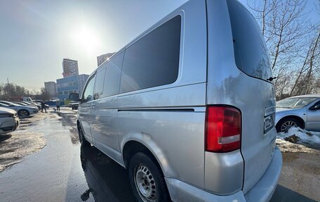 Volkswagen Caravelle T5, 2010 год, 1 600 000 рублей, 29 фотография