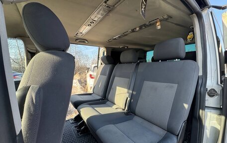 Volkswagen Caravelle T5, 2010 год, 1 600 000 рублей, 22 фотография