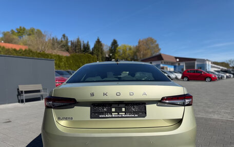 Skoda Superb, 2024 год, 4 995 449 рублей, 6 фотография