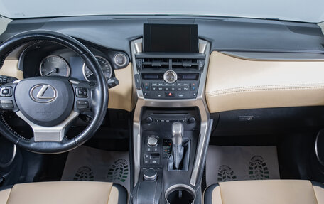 Lexus NX I, 2017 год, 3 199 000 рублей, 10 фотография
