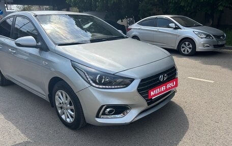Hyundai Solaris II рестайлинг, 2018 год, 1 190 000 рублей, 3 фотография