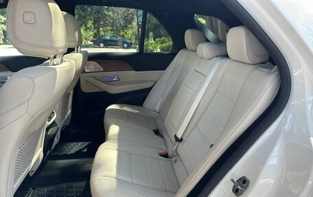 Mercedes-Benz GLE, 2023 год, 6 700 000 рублей, 7 фотография