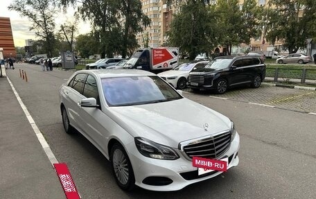 Mercedes-Benz E-Класс, 2014 год, 1 900 000 рублей, 2 фотография