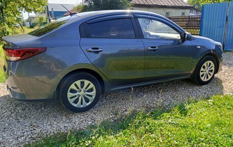 KIA Rio IV, 2021 год, 1 800 000 рублей, 4 фотография
