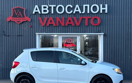 Renault Sandero II рестайлинг, 2018 год, 950 000 рублей, 2 фотография
