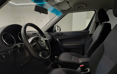 Skoda Yeti I рестайлинг, 2012 год, 696 000 рублей, 16 фотография