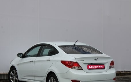 Hyundai Solaris II рестайлинг, 2012 год, 700 000 рублей, 6 фотография