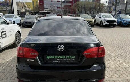 Volkswagen Jetta VI, 2013 год, 894 000 рублей, 7 фотография