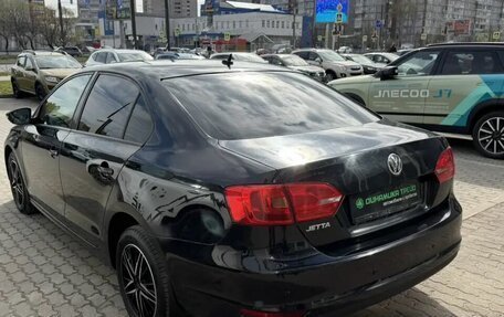 Volkswagen Jetta VI, 2013 год, 894 000 рублей, 8 фотография