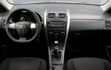 Toyota Corolla, 2010 год, 790 000 рублей, 8 фотография