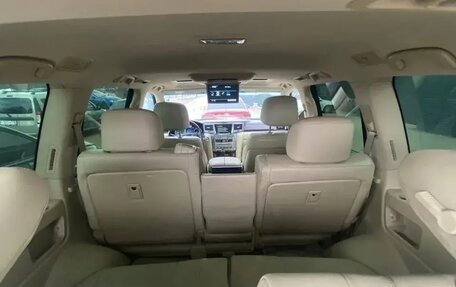 Lexus LX III, 2008 год, 2 200 000 рублей, 9 фотография