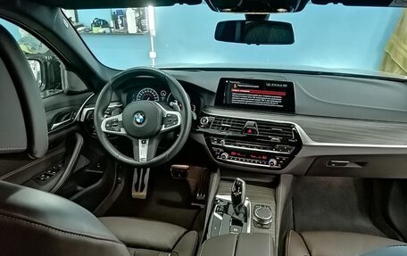 BMW 5 серия, 2019 год, 4 700 000 рублей, 13 фотография