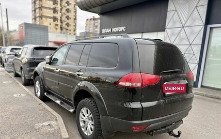 Mitsubishi Pajero Sport II рестайлинг, 2014 год, 1 949 000 рублей, 4 фотография