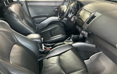 Mitsubishi Outlander III рестайлинг 3, 2011 год, 1 320 000 рублей, 10 фотография