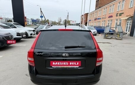 KIA cee'd I рестайлинг, 2010 год, 735 000 рублей, 7 фотография