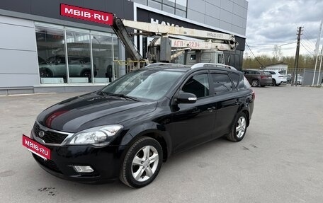 KIA cee'd I рестайлинг, 2010 год, 735 000 рублей, 10 фотография