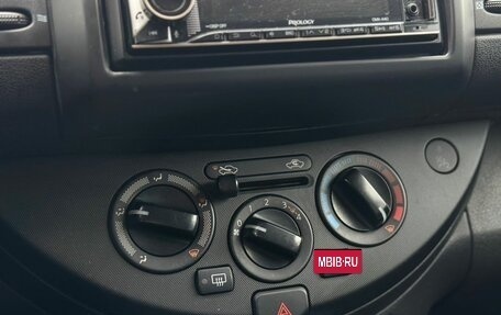 Nissan Note II рестайлинг, 2011 год, 629 000 рублей, 19 фотография