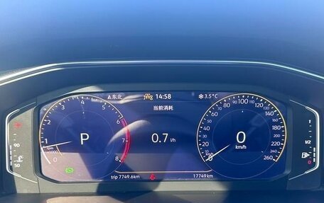 Volkswagen Tiguan II, 2022 год, 2 793 000 рублей, 10 фотография