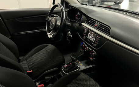 KIA Rio IV, 2018 год, 1 530 000 рублей, 13 фотография