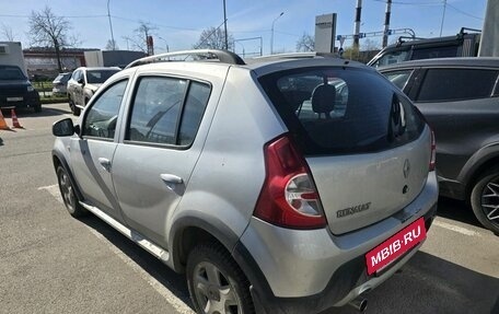 Renault Sandero I, 2013 год, 749 000 рублей, 2 фотография