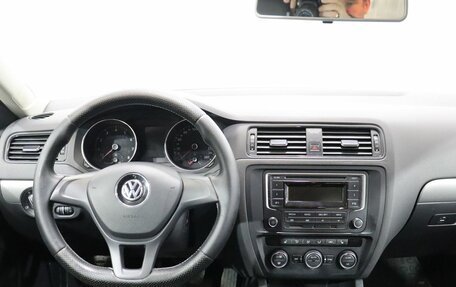 Volkswagen Jetta VI, 2015 год, 969 000 рублей, 14 фотография