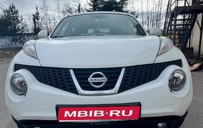 Nissan Juke II, 2013 год, 950 000 рублей, 1 фотография