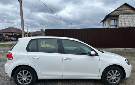 Volkswagen Golf VI, 2011 год, 720 000 рублей, 2 фотография