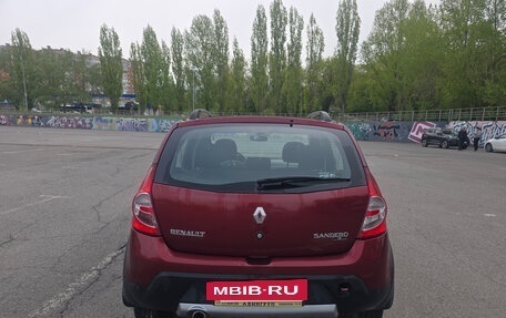 Renault Sandero I, 2012 год, 650 000 рублей, 2 фотография