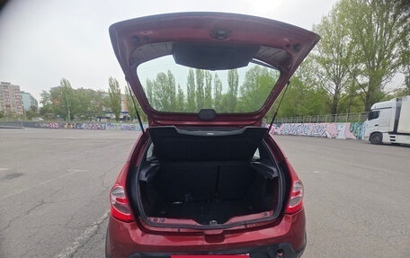 Renault Sandero I, 2012 год, 650 000 рублей, 17 фотография