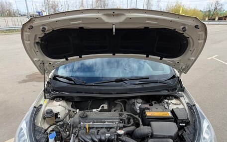 Hyundai Solaris II рестайлинг, 2013 год, 850 000 рублей, 12 фотография
