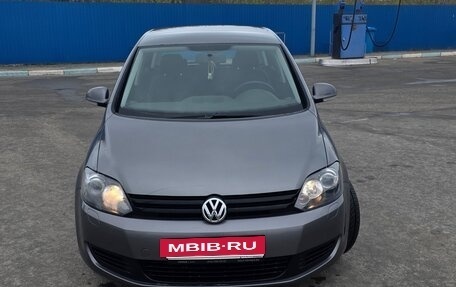 Volkswagen Golf Plus II, 2012 год, 725 000 рублей, 3 фотография