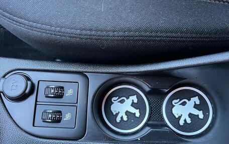 Peugeot 408 I рестайлинг, 2014 год, 699 000 рублей, 15 фотография