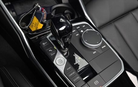 BMW 3 серия, 2021 год, 3 600 000 рублей, 10 фотография