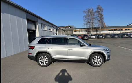 Skoda Kodiaq I, 2022 год, 3 792 487 рублей, 5 фотография