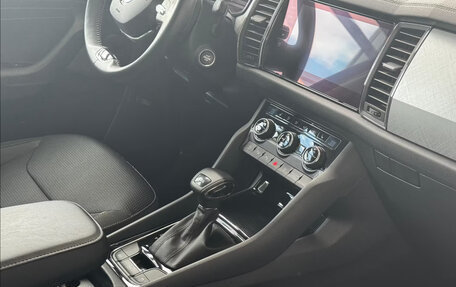 Skoda Kodiaq I, 2022 год, 3 792 487 рублей, 12 фотография