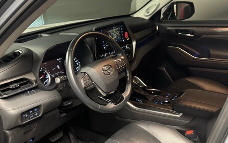 Toyota Highlander, 2021 год, 4 490 000 рублей, 9 фотография