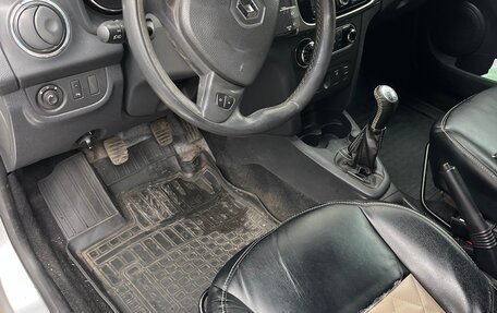 Renault Logan II, 2014 год, 570 000 рублей, 14 фотография