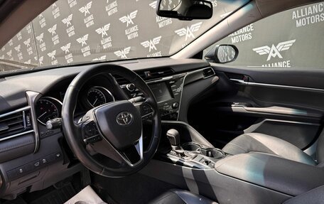 Toyota Camry, 2021 год, 2 065 000 рублей, 10 фотография