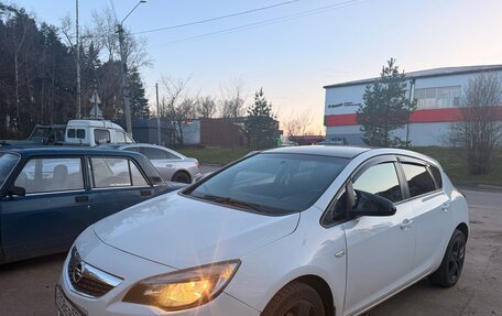 Opel Astra J, 2012 год, 720 000 рублей, 13 фотография