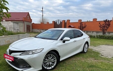 Toyota Camry, 2019 год, 2 980 000 рублей, 3 фотография