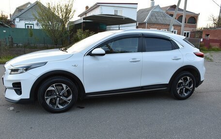 KIA XCeed I, 2021 год, 1 790 000 рублей, 2 фотография