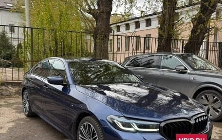 BMW 5 серия, 2019 год, 4 130 000 рублей, 2 фотография
