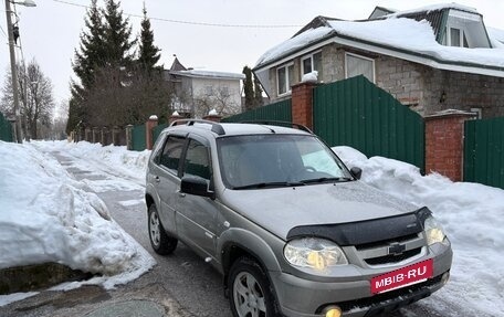 Chevrolet Niva I рестайлинг, 2011 год, 450 000 рублей, 6 фотография