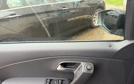 Volkswagen Polo VI (EU Market), 2017 год, 1 000 000 рублей, 12 фотография