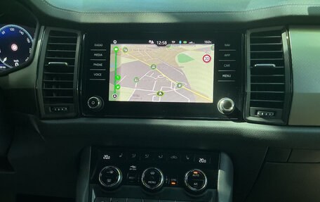 Skoda Kodiaq I, 2022 год, 3 373 600 рублей, 15 фотография