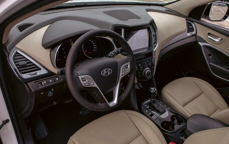 Hyundai Santa Fe III рестайлинг, 2015 год, 1 595 000 рублей, 13 фотография